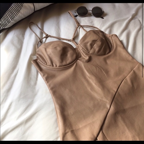NWOT Nasty Gal Bodycon Vegan Leather Dress in Nude - Picture 2 of 3